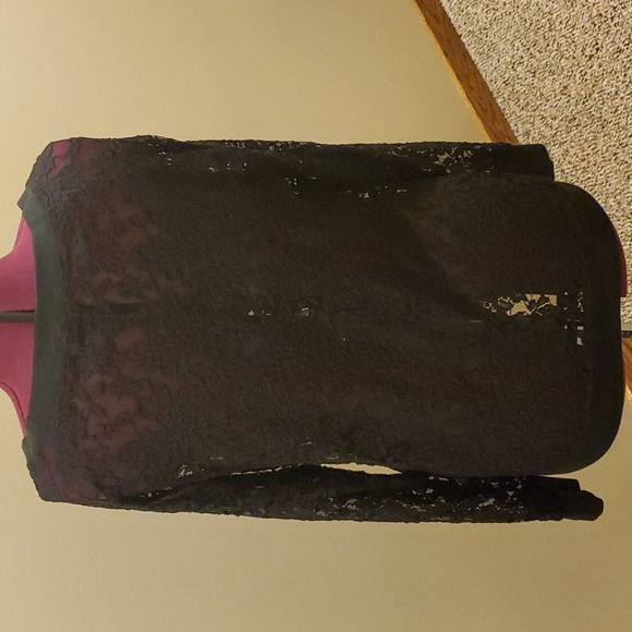 🖤Maurices🖤 Black lace top, size L - Picture 7 of 10